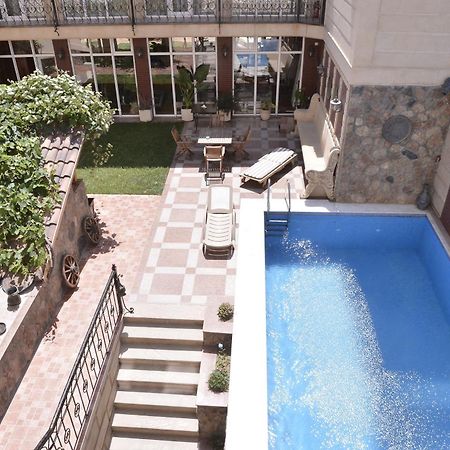 East Legend Hotel Baku Exterior foto