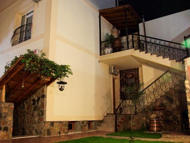 East Legend Hotel Baku Exterior foto